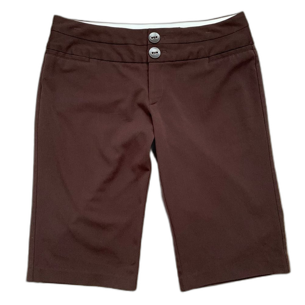 Maurices Brown Bermuda Dress Shorts Sie 9/10